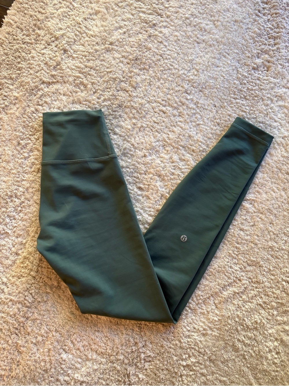 NWOT Lululemon athletics Forest Green Leggings